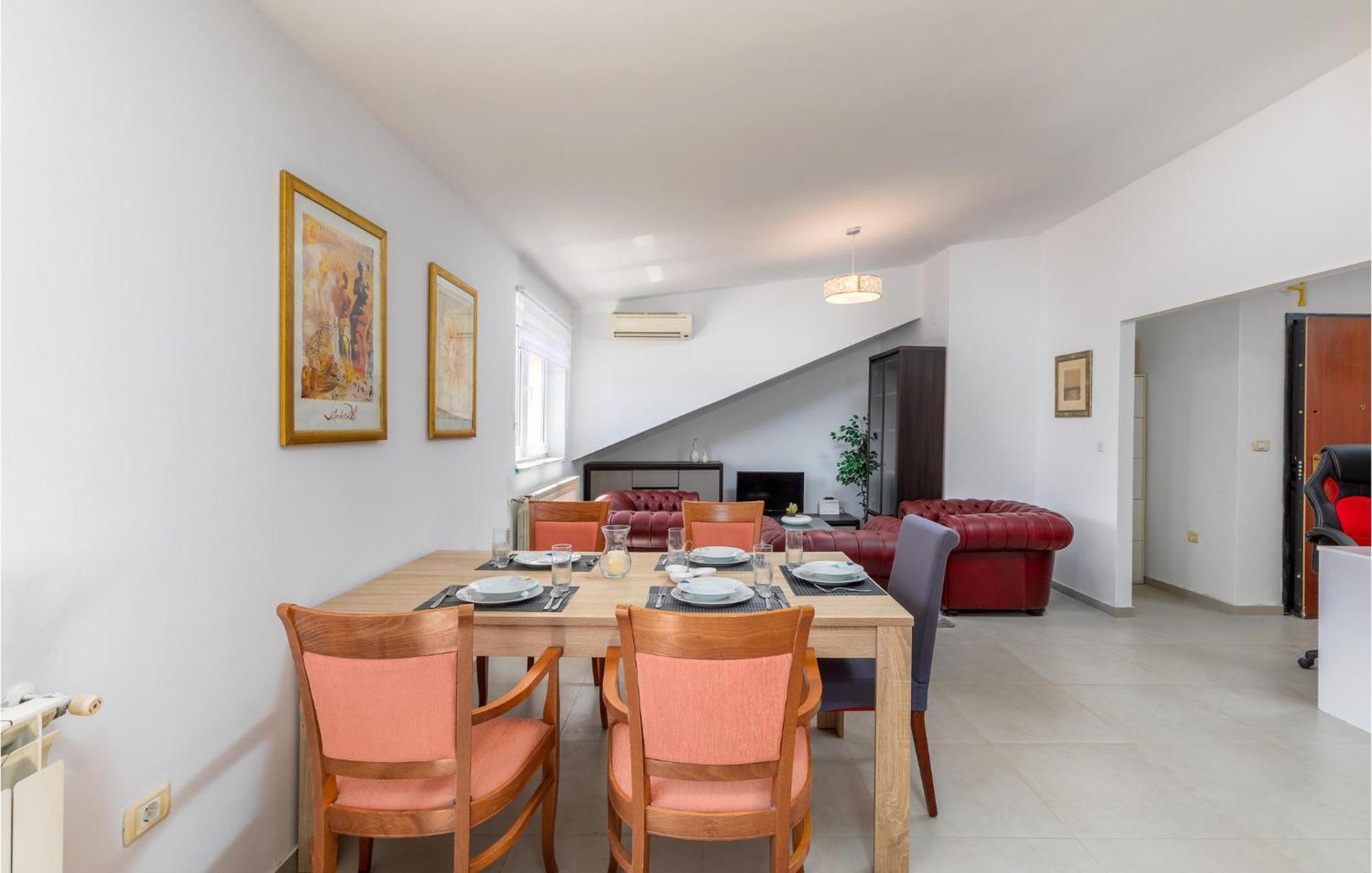 Awesome Apartment In Pula With Wifi Bagian luar foto