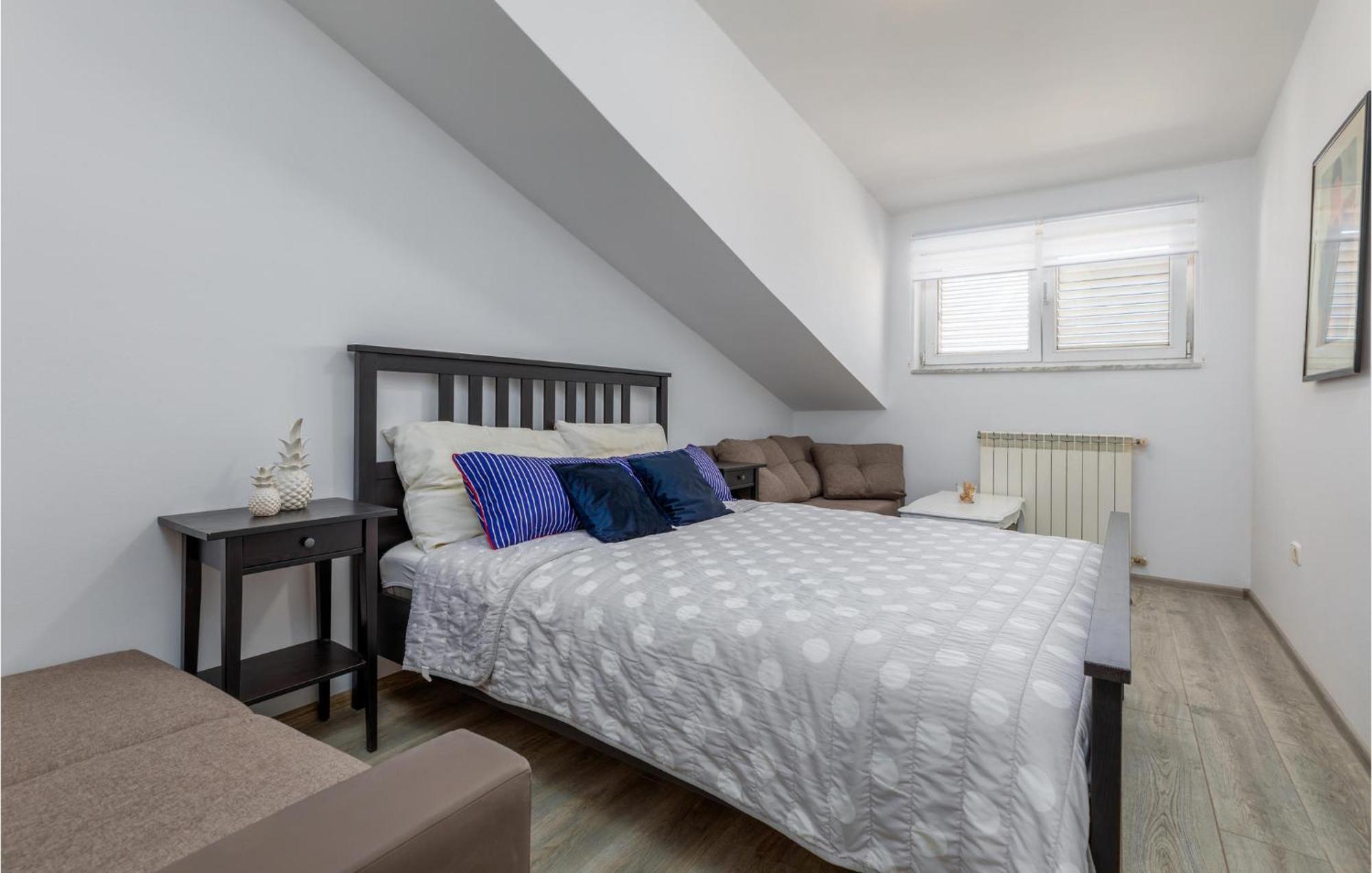 Awesome Apartment In Pula With Wifi Bagian luar foto